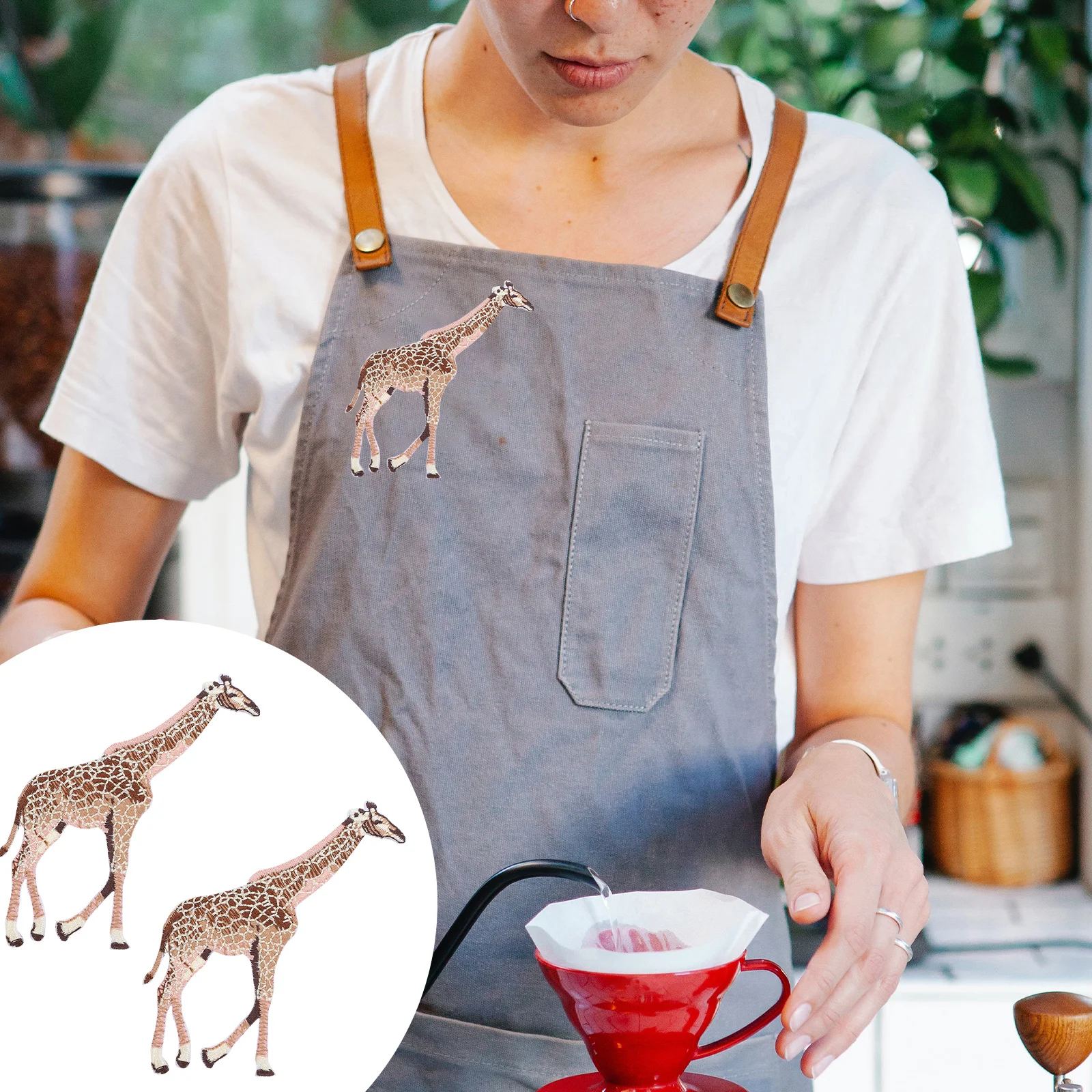 

2pcs Giraffe Fabric Patches Embroidered Animal Applique For Clothing Repair Iron On Sewing Patch Clothes Decoration