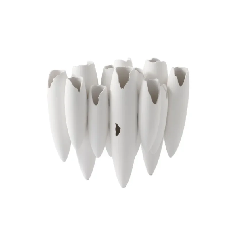 모던한 심플함, 산호색 세라믹 꽃병, 모델룸, 호텔, 침대와 아침 식사, 거실