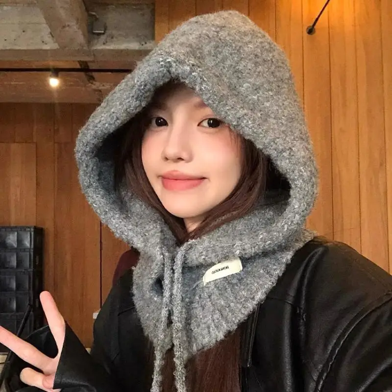 المألوف محبوك قبعة وشاح مجموعة المرأة الخريف الشتاء الدافئة سدادات حماية الأذن قبعة وشاح كومبو تنوعا أنيق قبعة كروية