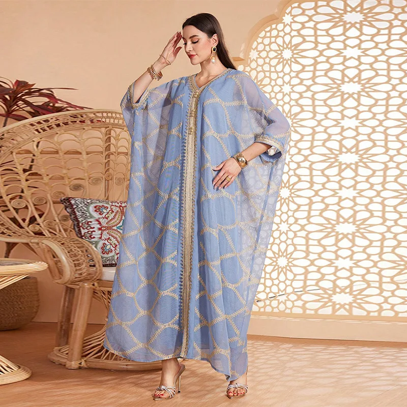 

KY896 Fashion Ice Silk Wrinkle Loose Dress Classical Embroidery Muslim Arab Dubai Robe