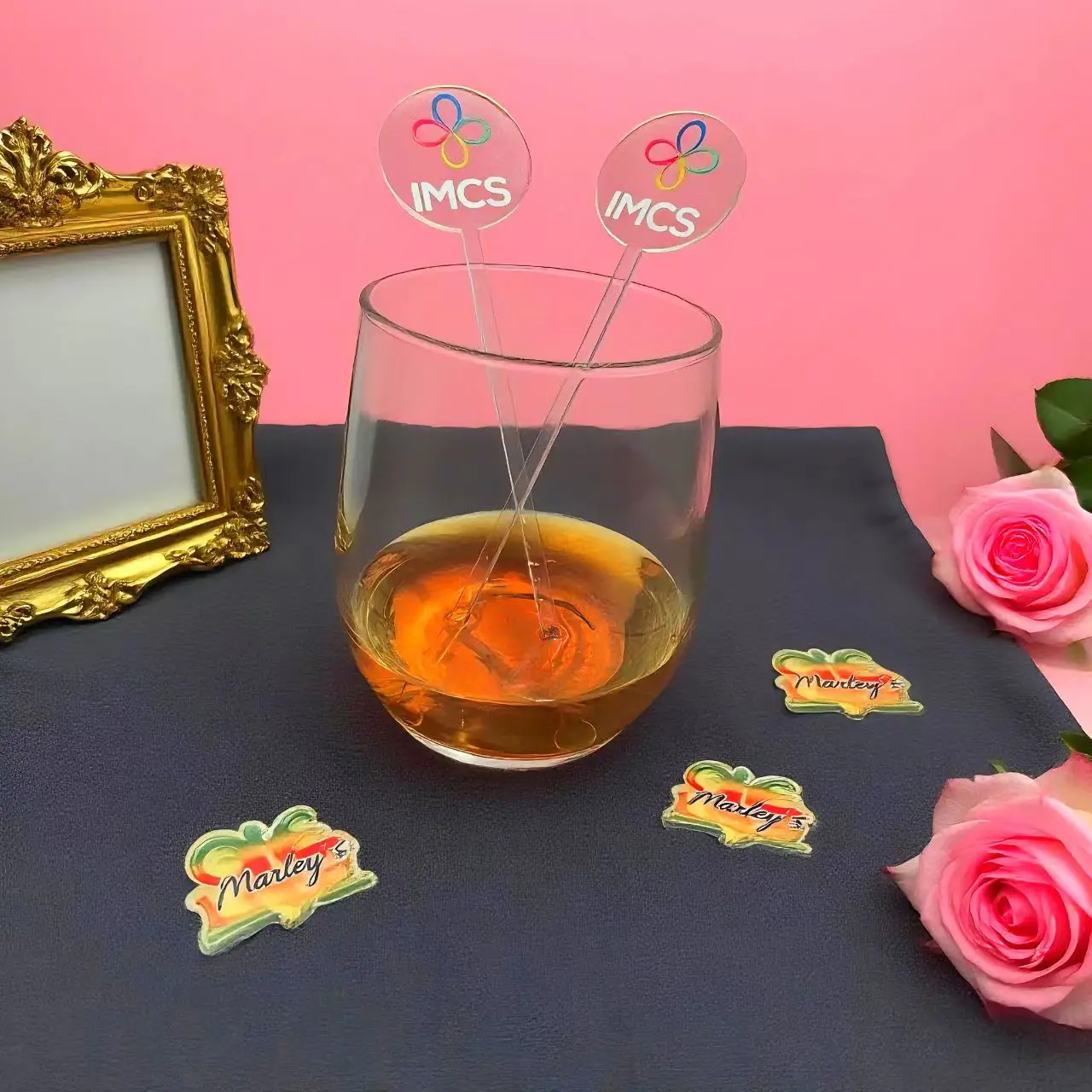 محرك المشروبات المخصصة، محرك كوكتيل شخصي، هدايا الزفاف، ديكورات الطاولة، أدوات الشرب الأكريليك للحفلات، عصي التحريك