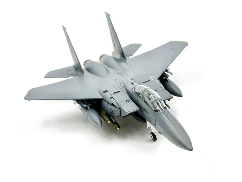 1:100 us F-15Eストライクイーグル軍用戦闘機モデルf15飛行機 1:100 us F-15Eストライクイーグル軍用戦闘機モデルf15飛行機