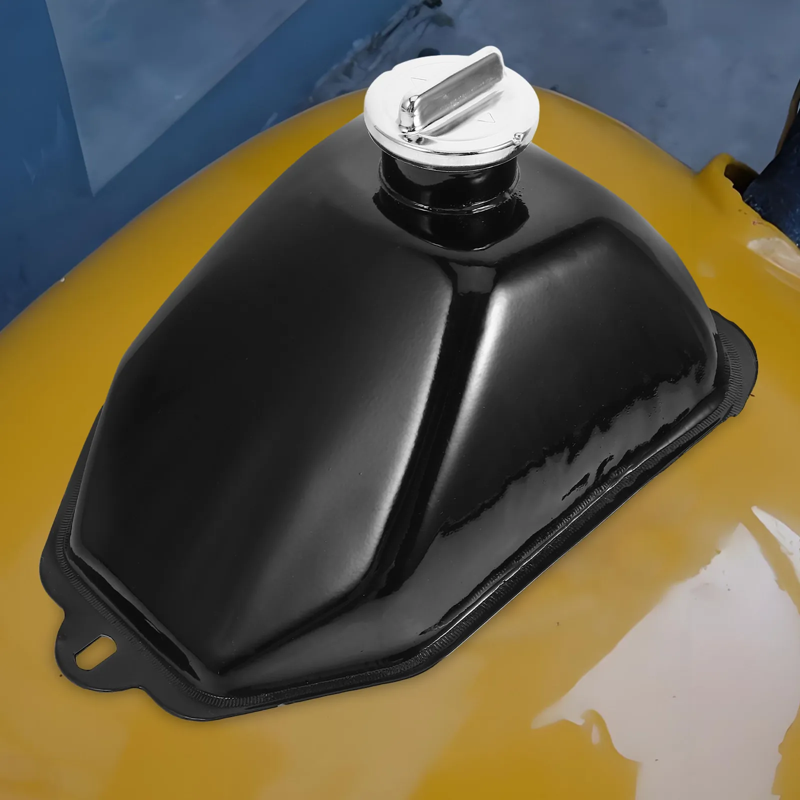 

Metal Fuel Tank Atv Fuel Tank for Quad Motorcycles Reliable Iron Material Long Distance Travel Stylish Design Leak