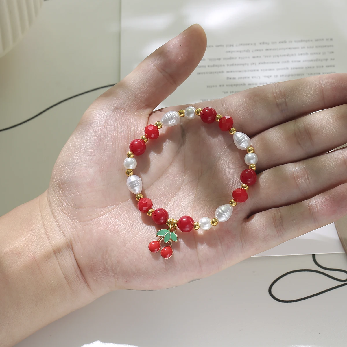 6 قطعة/المجموعة الفراولة الكرز سحر سوار مجموعة للنساء الفتيات الخرز مطاطا قابل للتعديل سوار مجوهرات هدايا