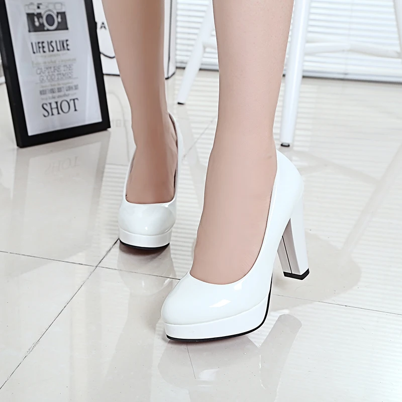 2022 High Heels Shoes Women White Wedding Shoes Thick 10 CM Heels Fashion Party Pumps Footwear Black Red Round Zapatos De Mujer