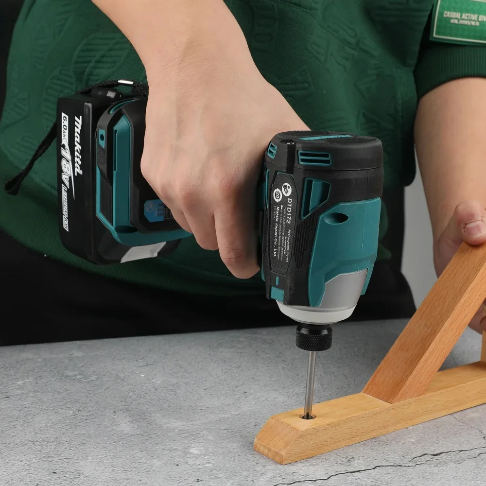 ماكيتا DTD172 تأثير محرك 1/4 بوصة مفك كهربائي بدون فرش لاسلكي 180N.m أدوات الحفر الكهربائية ماكيتا 18 فولت أدوات