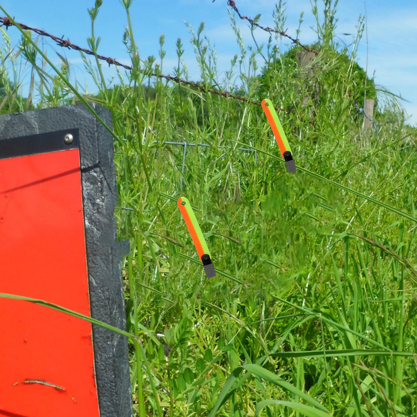 

12 Pcs Fluorescent Tape Clip Reflective Tacks Trail Markers for Hunting Hiking Sports