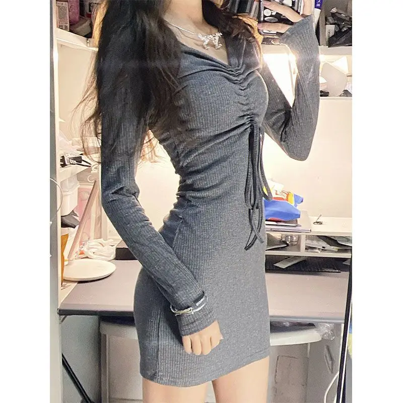 2025 Spring and Autumn New Long Sleeve Knitted Base Dress with Temperature Slim Hot Girls Hip Skirt Ins