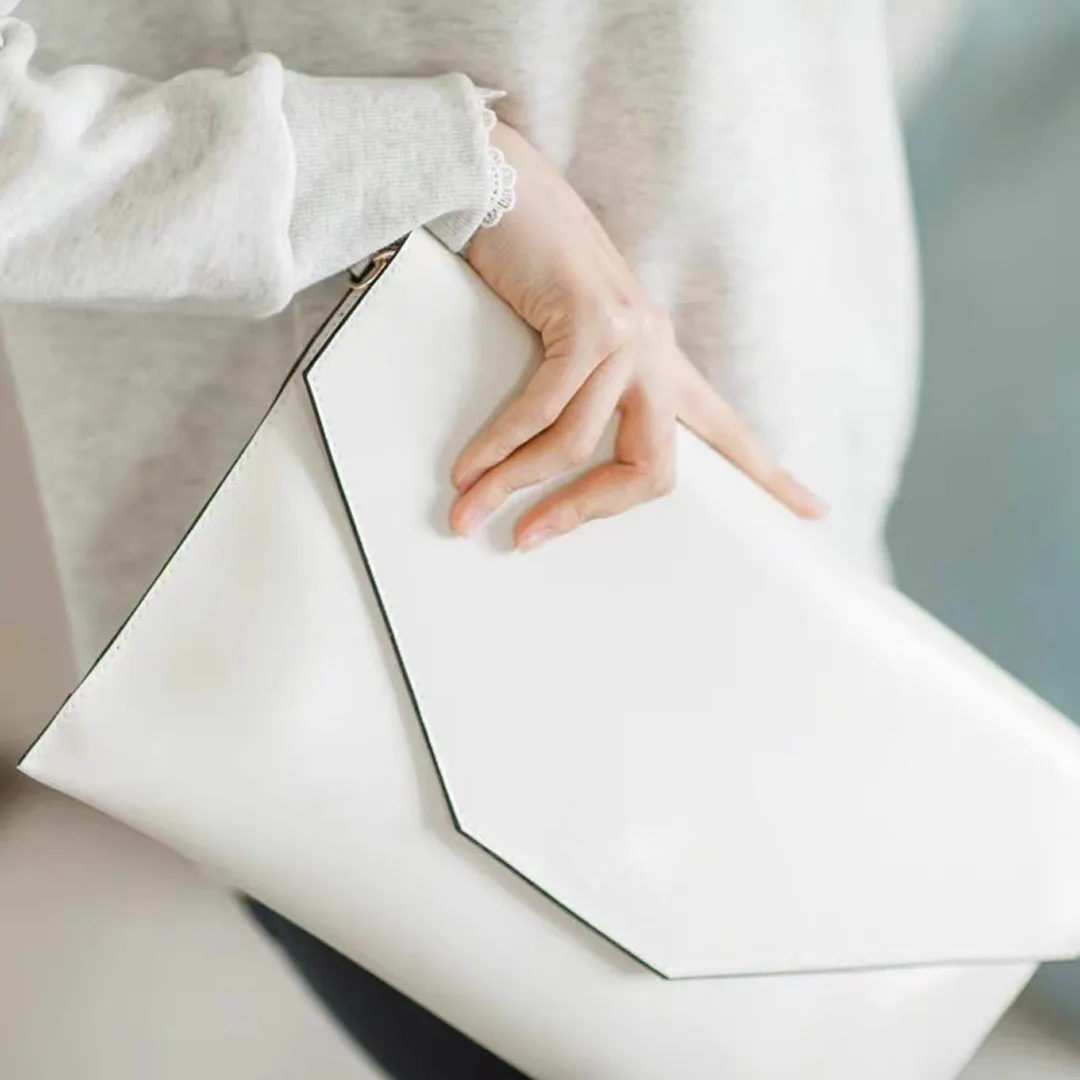 

Handbag for Women 2025 New Style Handbag Fashion Chain Single Shoulder Cross Shoulder Bag Cover style Handbag Letter Packet