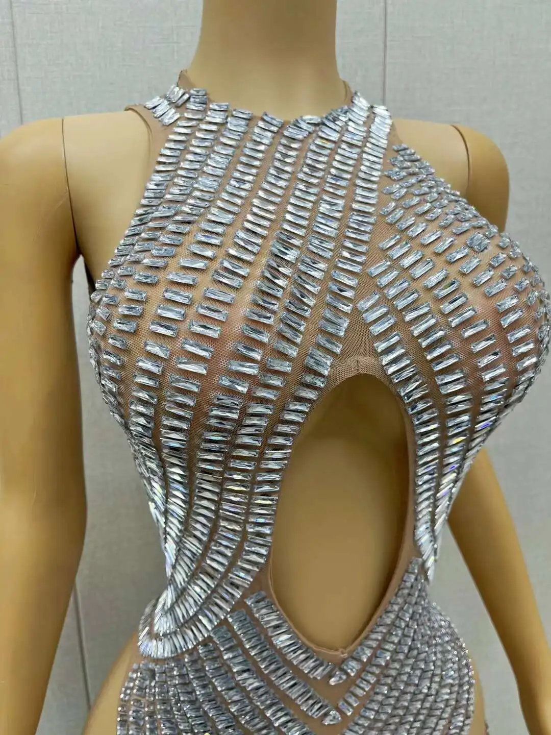 

Changliantiao модное женское элитное вечернее платье сексуальное полое серебряное платье с бриллиантами Рождество Новый год платья для выпускного вечера на день рождения