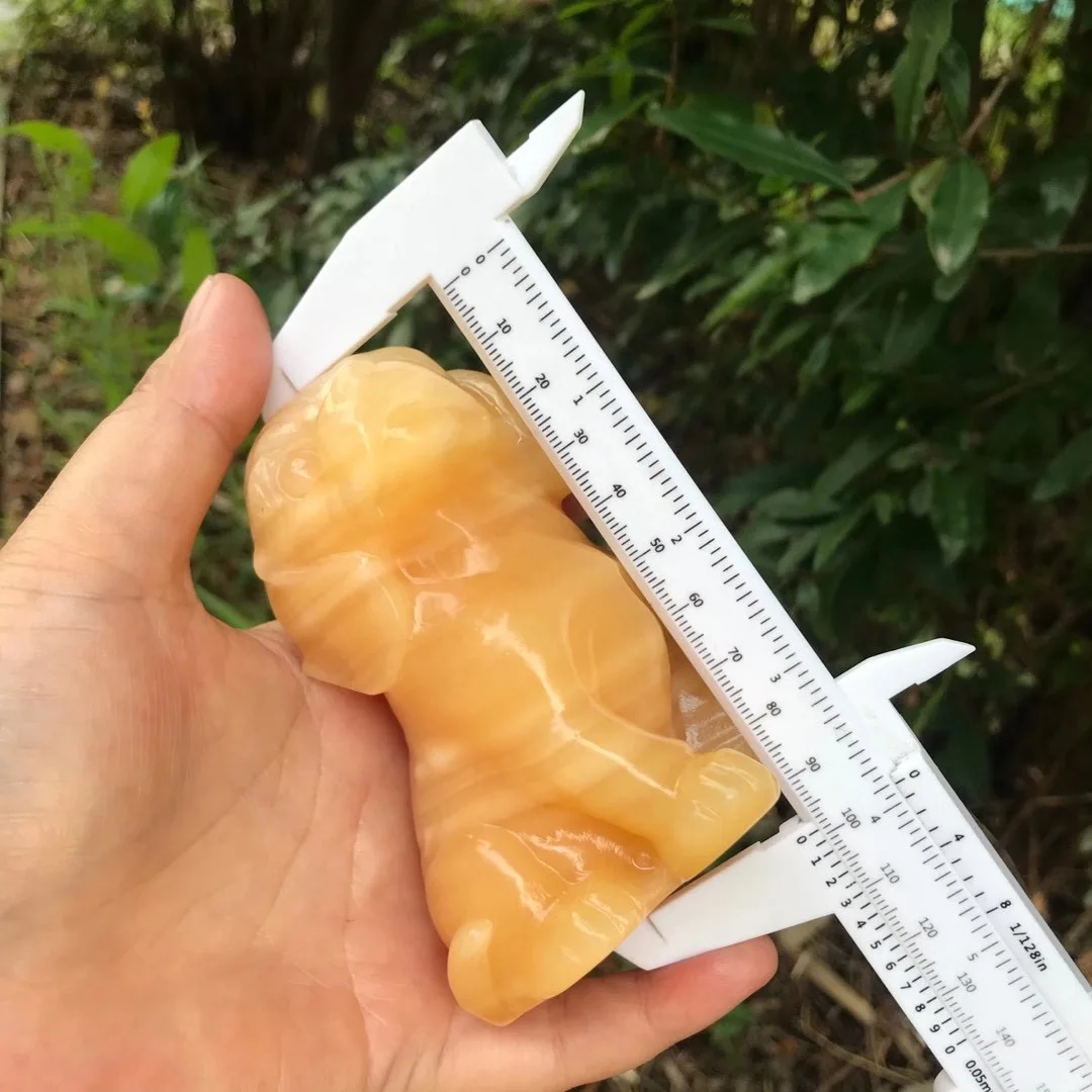 Natural Yellow Calcite Dog Hand Craved Animals Quartz Polished Healing Decoraction Meditation Stone