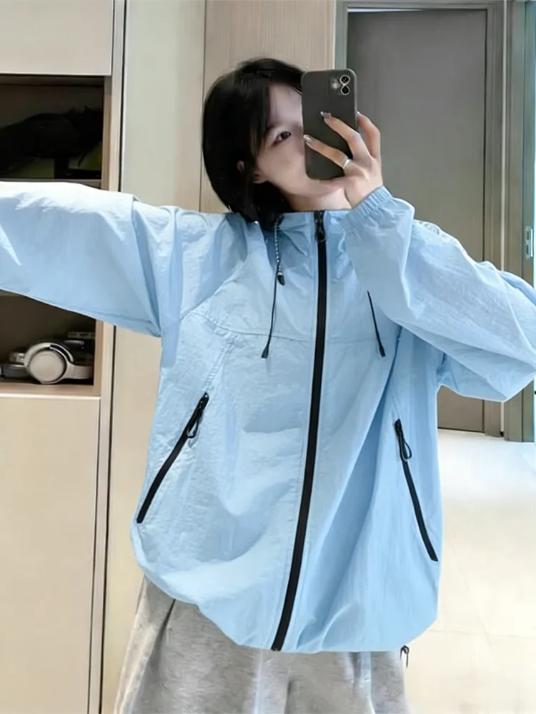 

Light Blue UPF50 UV Protection Clothing Women's Summer Thin Outdoor Cycling Windbreaker Jacket Breathable Quick Dry Nylon