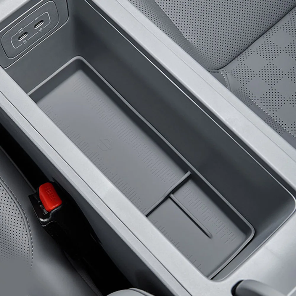 

Fit For Leapmotor A10 2026 Central Control Armrest Box Storage Box Interior modification supplies Silicone Pad Easy To Clean