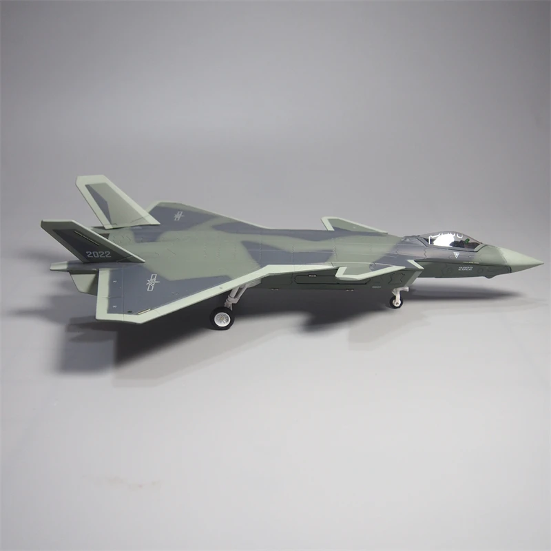 1:72 Scale Military AVIC J-20 Fighter Aircraft Model Diecast Alloy Static Display Classic Souvenir Collection Toy Gift Nostalgia