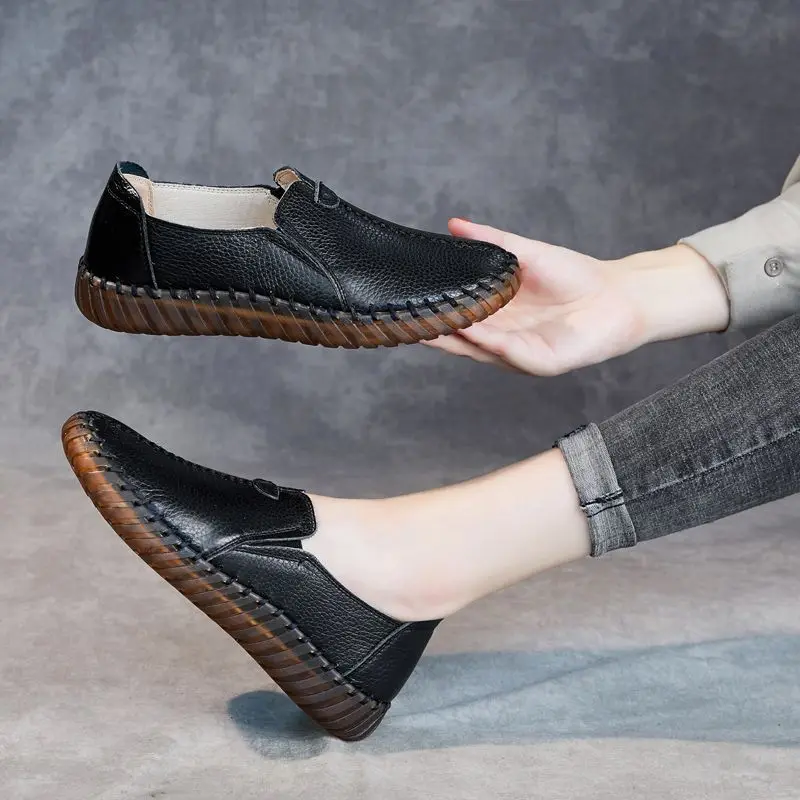 New Genuine Leather Shoes Women Cozy Soft Ballet Flats Handmade Slip On Shoes Ladies Driving Moccasins Blue Mother Nurse Shoes
