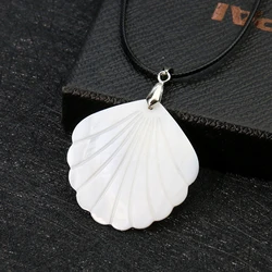 White Shell Necklace Mother of Pearl Pendant Carving Palmetto Fan Cowry Charm Summer Sector MOP Chain Party Woman Jewelry Gift