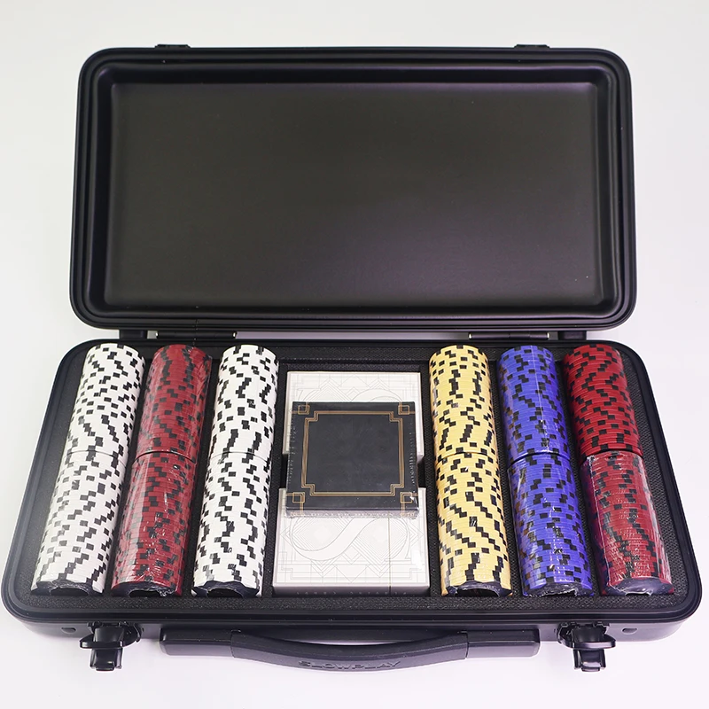 Poker chip set, high-end gift box, full set of mud stickers, mahjong chess and card room special chip coins