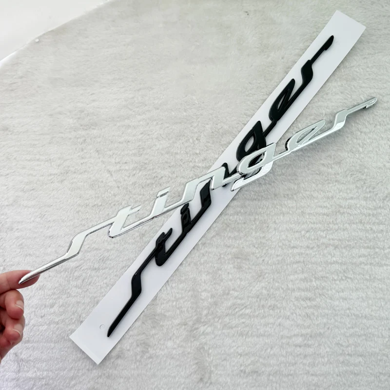 Emblemat Stinger E, tylny emblemat, emblemat 3D ABS, odznaka, naklejka na tylną część samochodu — 2