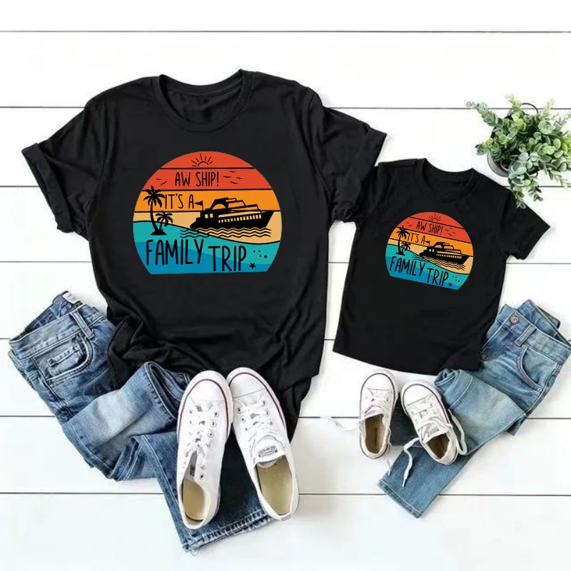Family Matching T Shirts Vintage Cruise Print Family Trip Tees Mom Dad Kids Cotton Summer Beach Vacation Matching Outfits