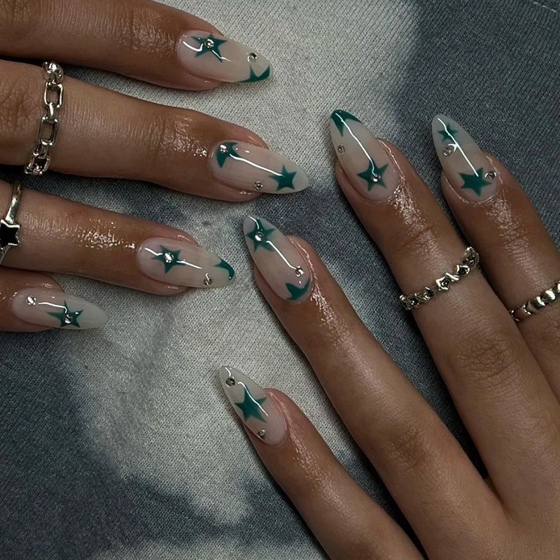 

24Pcs Short Round Head False Nails Press on Green Star Rhinestone with Design Fake Nails Detachable Almond Full Cover Nails Tips