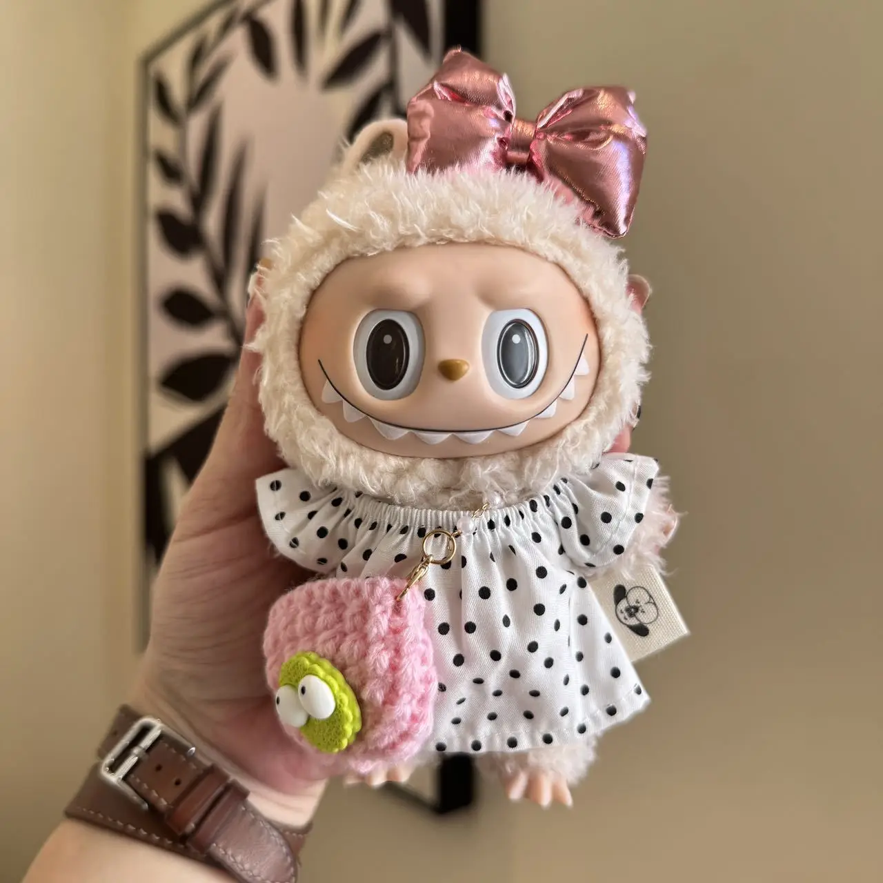 

Clothes For Labubu 15/17Cm Dolls Gen 1-3 Polka Dot Skirt With Bow Hair Accessories Funny Crossbody Bag Set Apparel Hanging