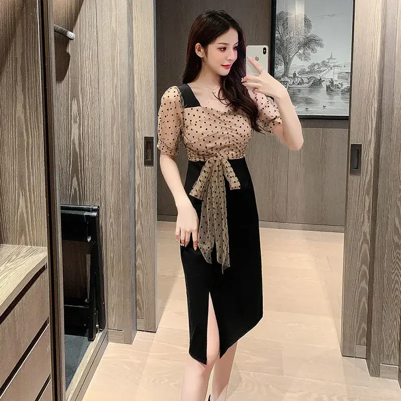 

Mesh Splicing French Short-sleeved Dress for Women New Large Size Slim Fit and Fake Two-piece Skirt
