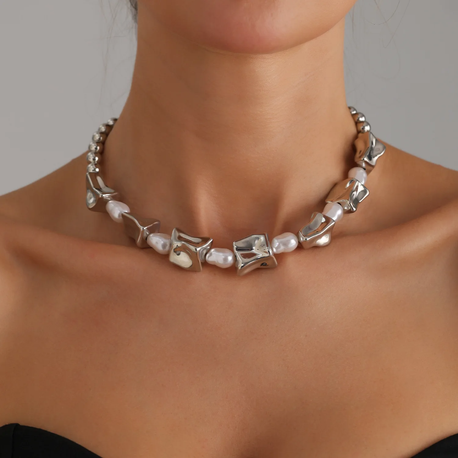 

Goth Irregular Pearl Beaded Patchwork Necklace Minimalist Geometric Beads Chain Choker Hiphop Grunge Jewelry Accessories