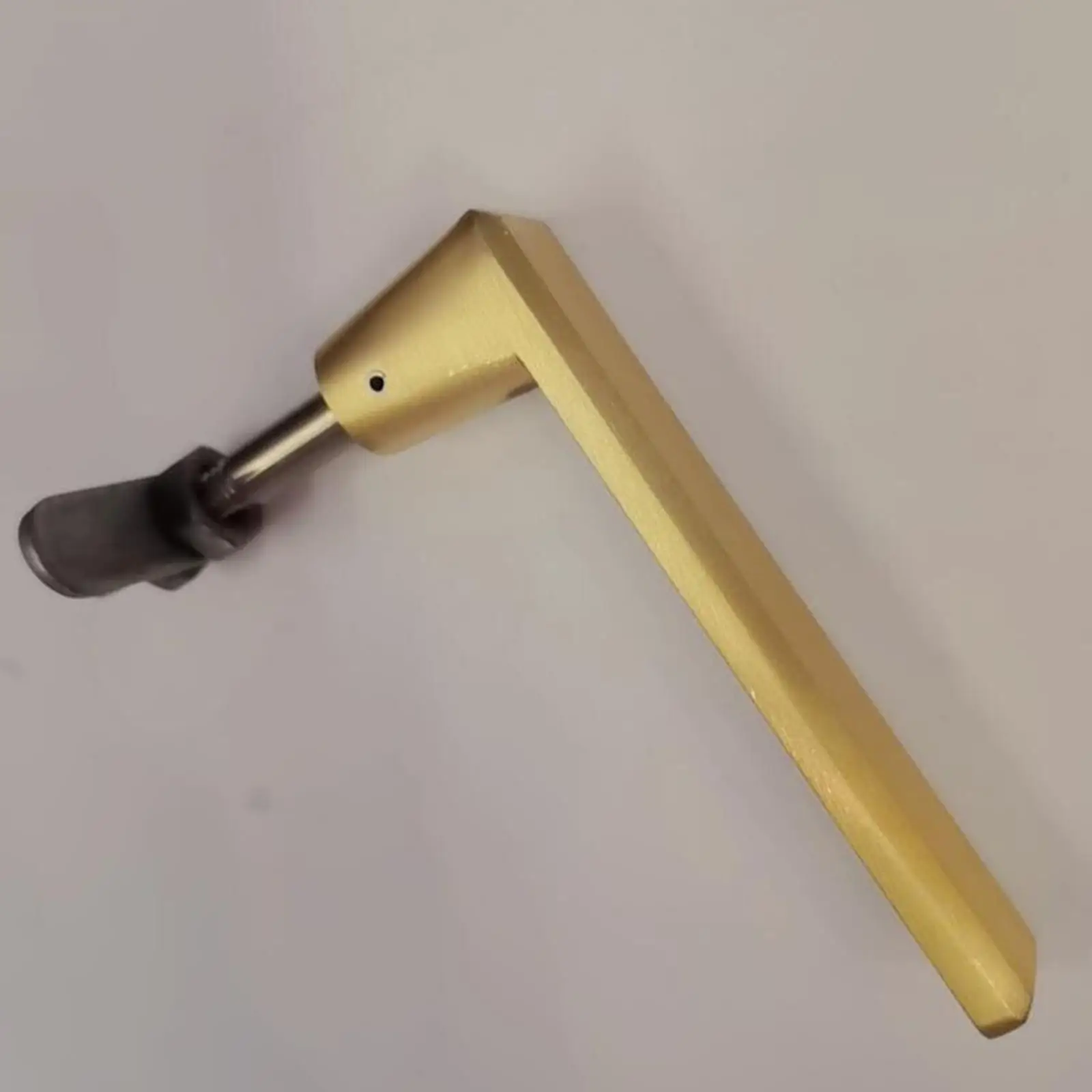 

Термостойкая ручка для дверцы камина, простая установка, аксессуар для дверцы дровяного камина, комплект для использования в помещении