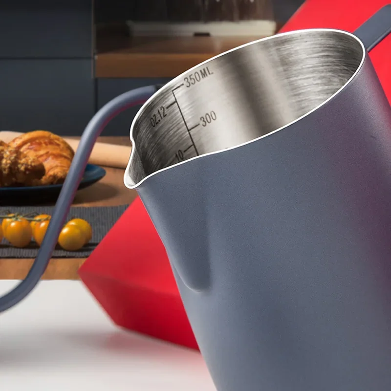 350/600ML Coffee Milk Frothing Pitcher Jug 304 Stainless Steel Precise Scale High Quality Latte Barista Professional CafeUtensil view 4
