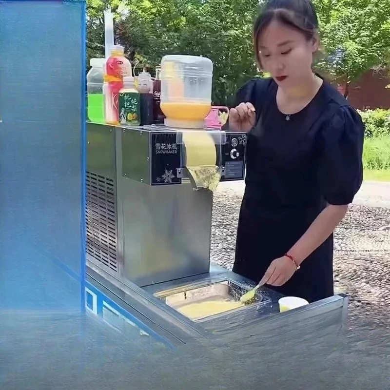 Setting up a stall for noodle commercial automatic Korean summer continuous snowflake ice machine