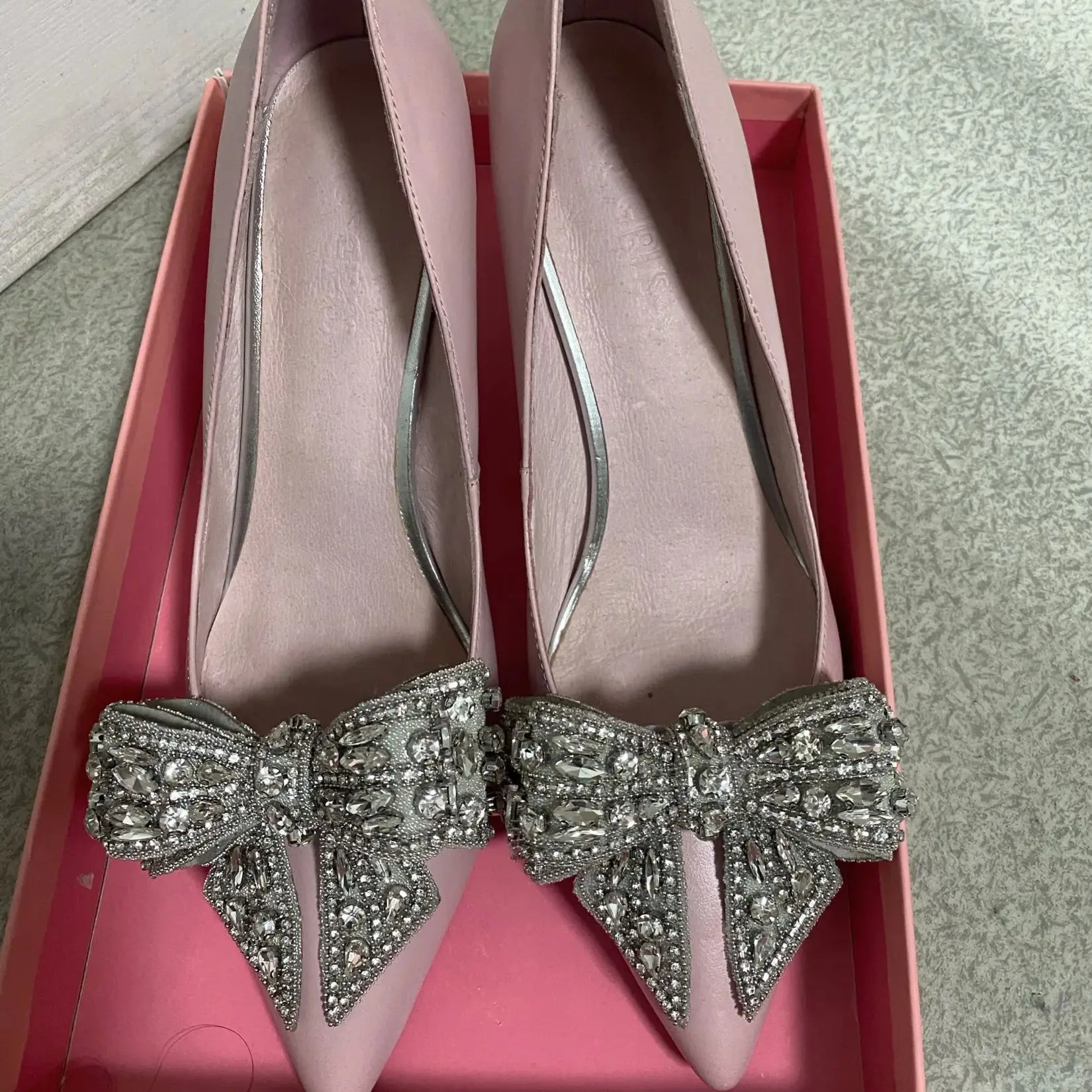 【زوج واحد】مشابك أحذية عالية الكعب بإبزيم على شكل فيونكة من حجر الراين قابلة للفصل ومتعددة الاستخدامات وإكسسوارات ذاتية الصنع مشبك حذاء نسائي مسطح #6