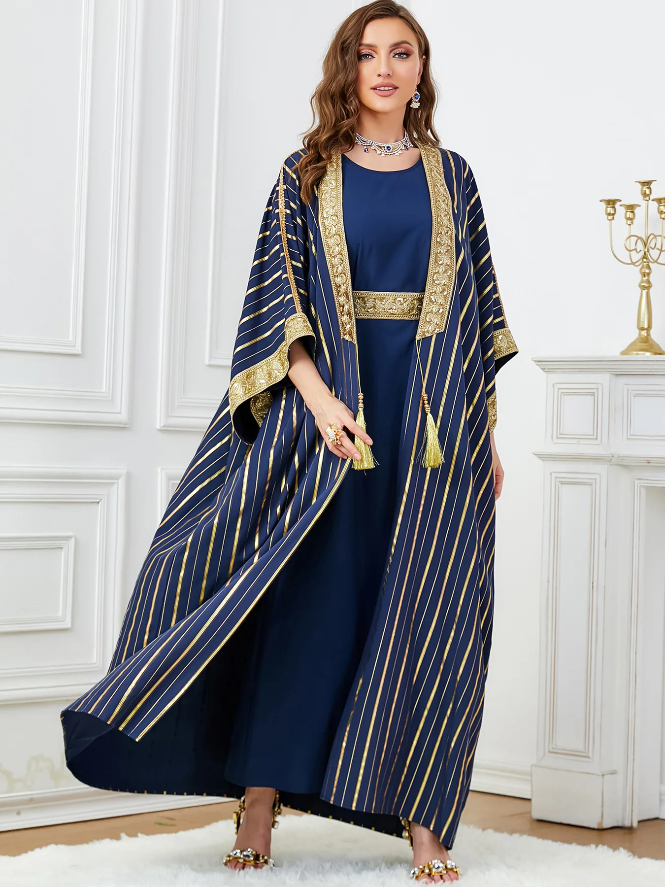 

Middle Eastern Muslim Hot Stamping Two-piece Dress Suit Women Arab Dubai Robe Abaya Long Sleeves Cardigan Elegant Party Gowns