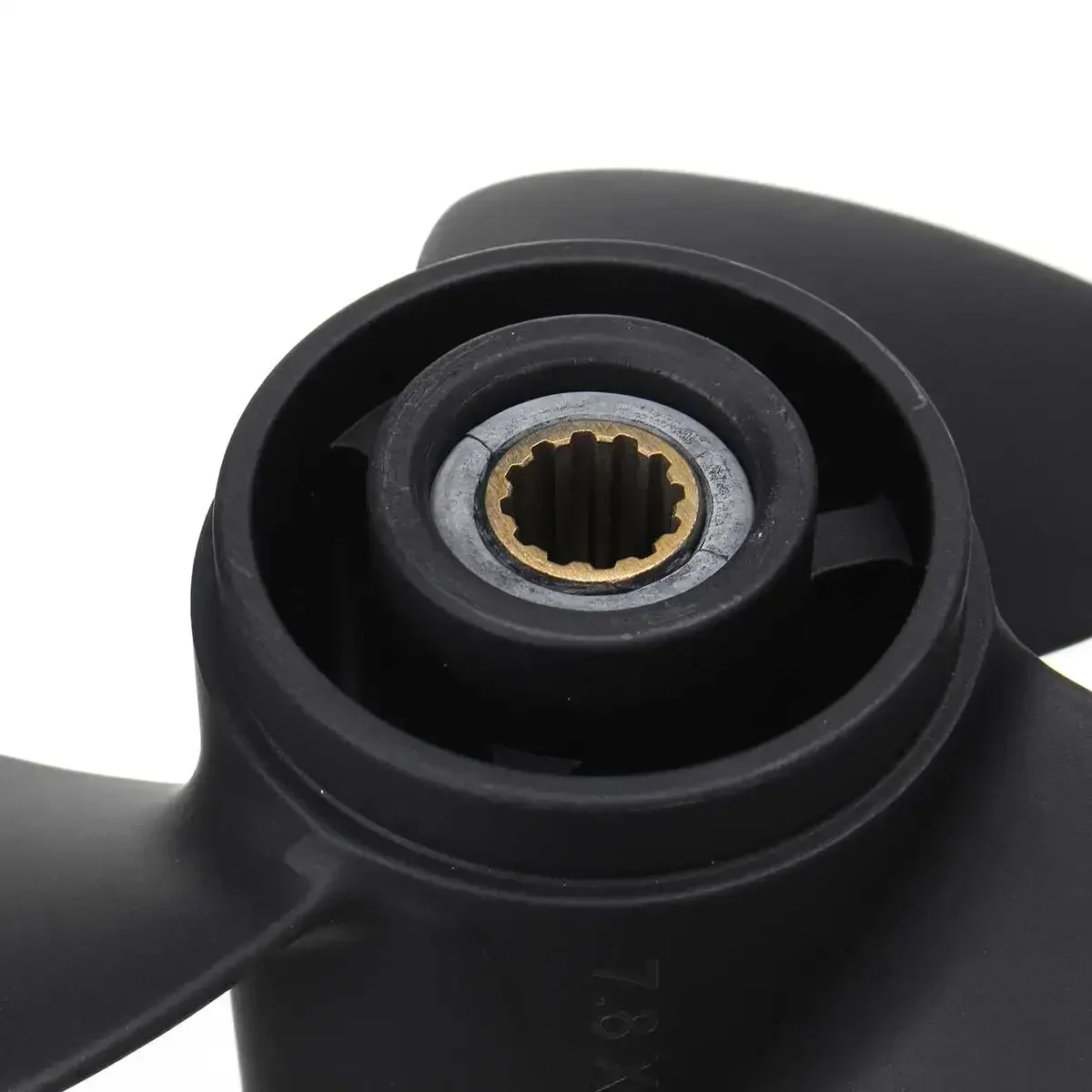 

3R1B645141 / 48-812949A02 Подвесной гребной винт для Tohatsu/Nissan/Mercury 4-6 л.с., 7.8 x 7, 12 шлицов, 3 лопасти, алюминиевый сплав