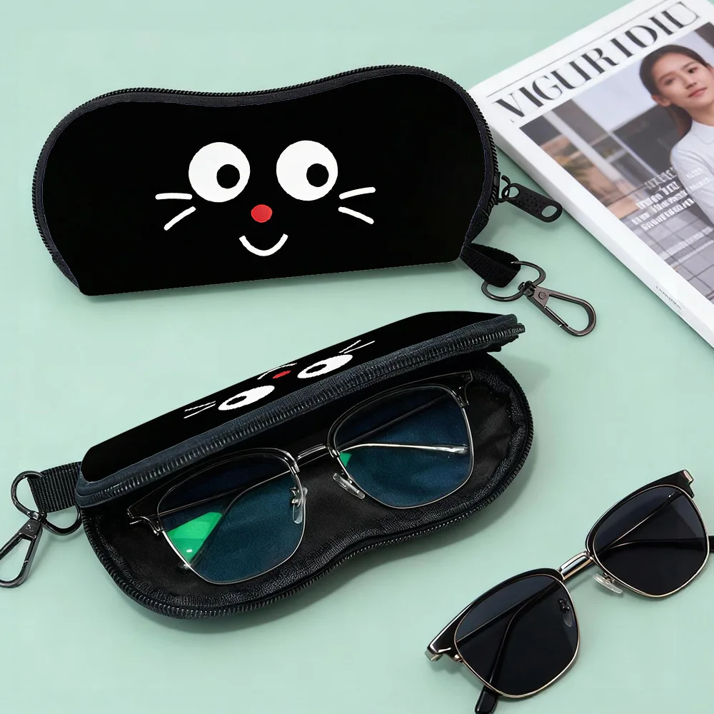 Neoprene Glasses Holder Water Resistant Glasses Holder With Carabiner Sunglasses Pouch Scratch Resistant Eyeglasses Case