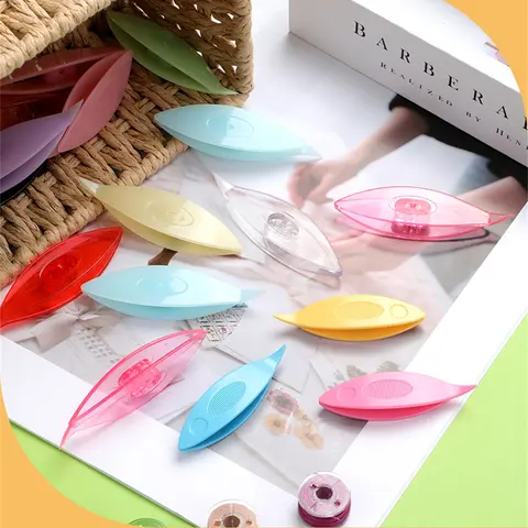 1Set Plastic Tatting Shuttle Weaver Lace Thread Weaving Tool Candy Colored  Hand Woven Shuttle Small Weaving Tool Sewing Fitting