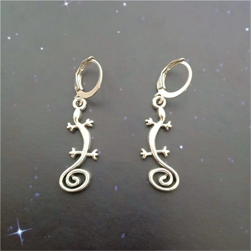 Gecko Earrings, Grisly Gift, Antique Silver Color Gecko Earrings, Lizard Gecko Lever Back Earrings, Gecko Hoop Earrings