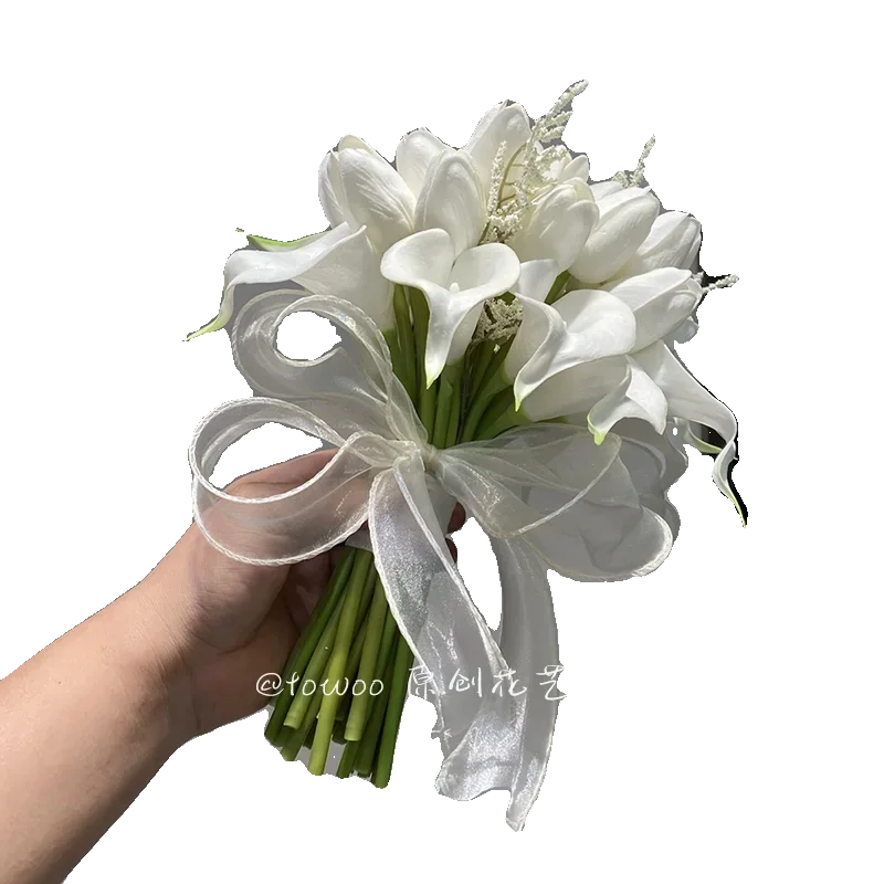 Realistic bouquet bride wedding simulation flower high-end tulip calla lily wedding photo certificate photo bouquet