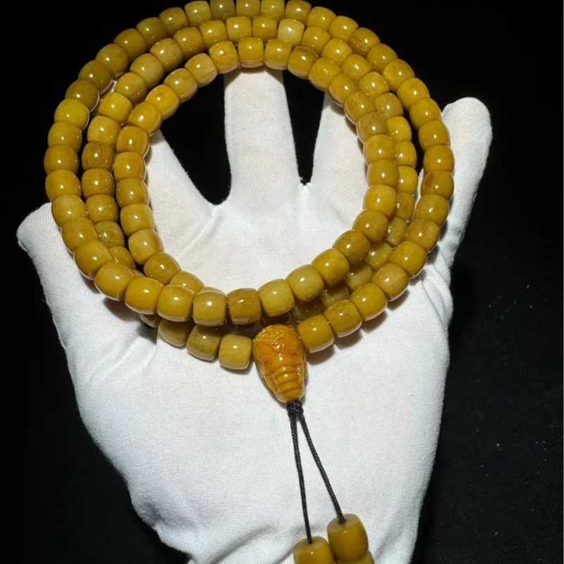 Natural aged camel bone bracelet, feels like jade, is very old, suitable for gifting, personal use, or as a collectible item