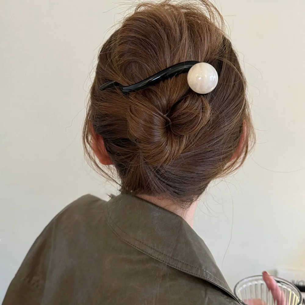 

Fashion Hairpin Bead Twisted Clip Hair Styling Tool Frog Buckle Line Grab Clip Hair Accessories Hair Clip Ponytail Clip Women