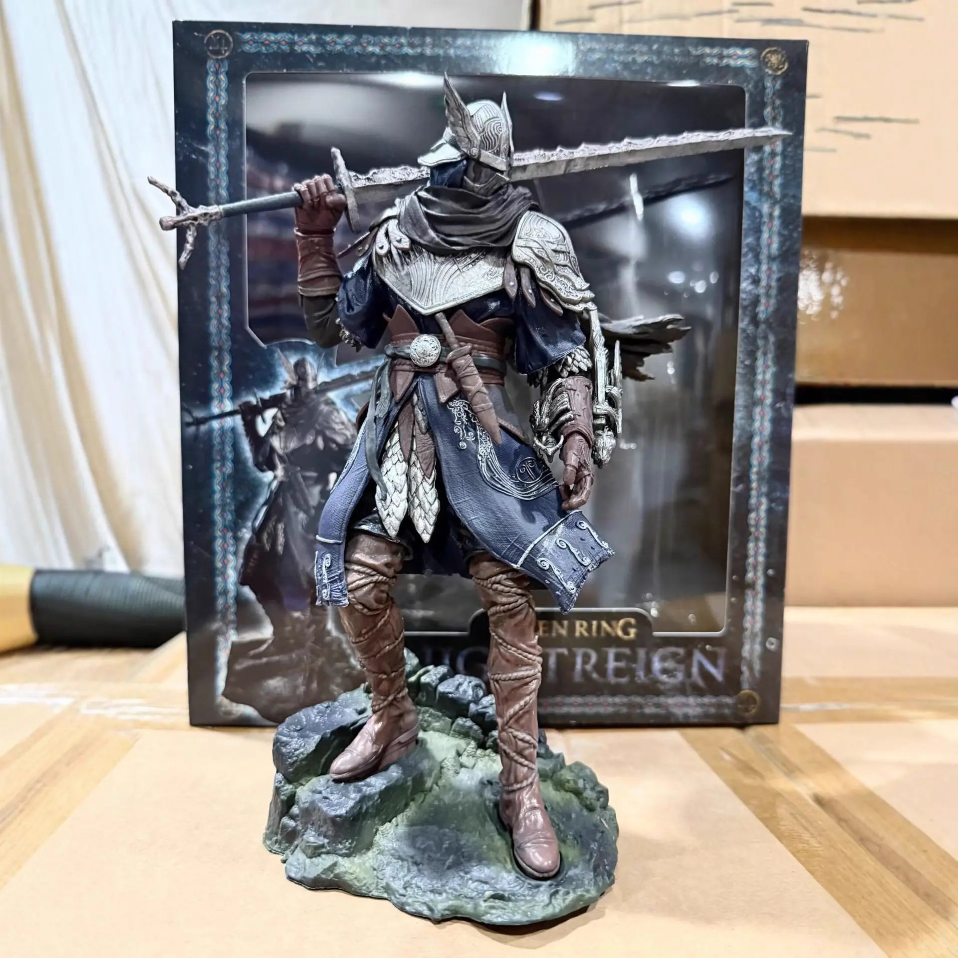 

【In Stock】Elden's Ring Night King Tracker Limited Knife Ornament Animation Model Toy Collection Gift Desktop Ornament