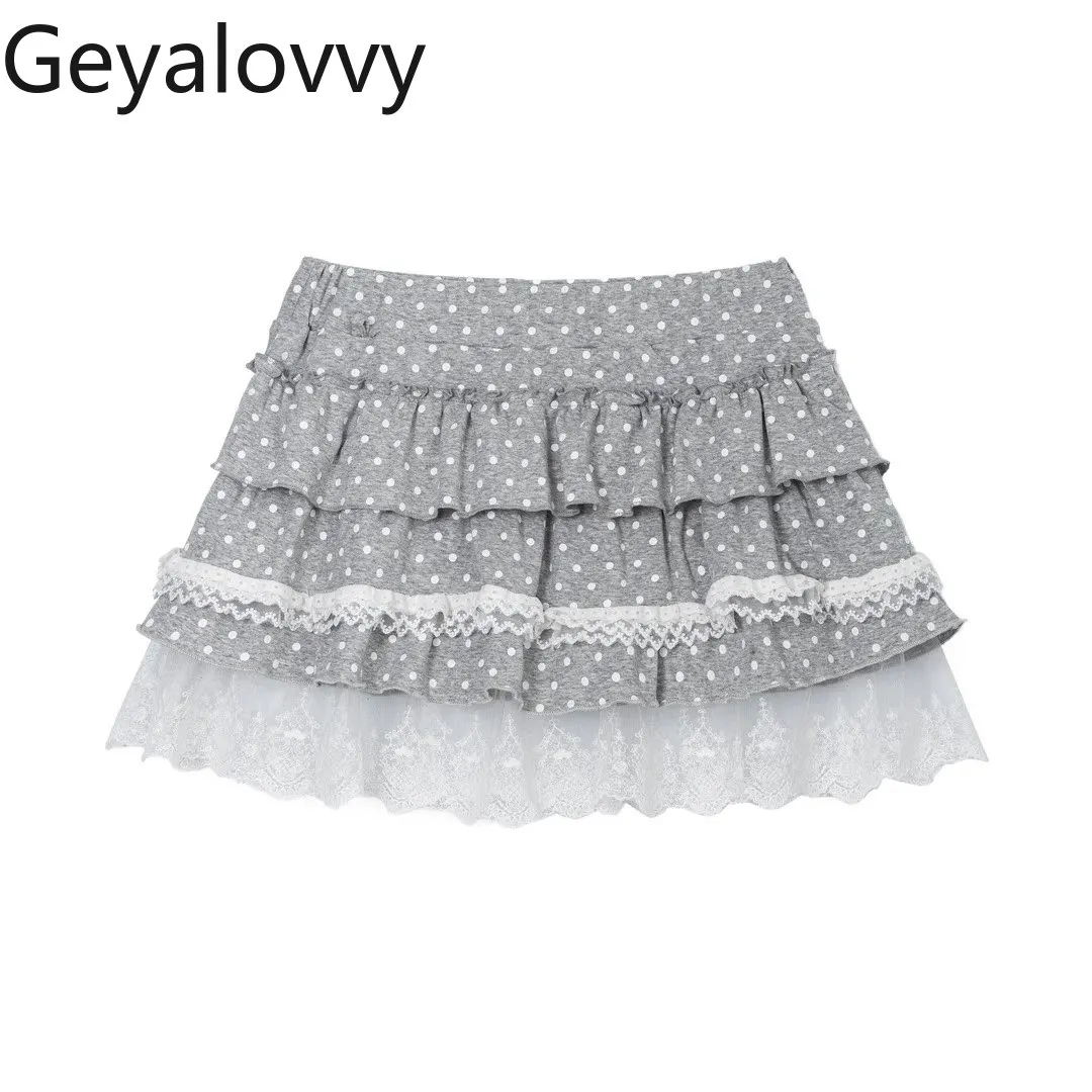 

Новая летняя мини-юбка 2026 года с кружевными вставками в горошек, многоярусная, милая, с завышенной талией, стройнящая и универсальная короткая юбка