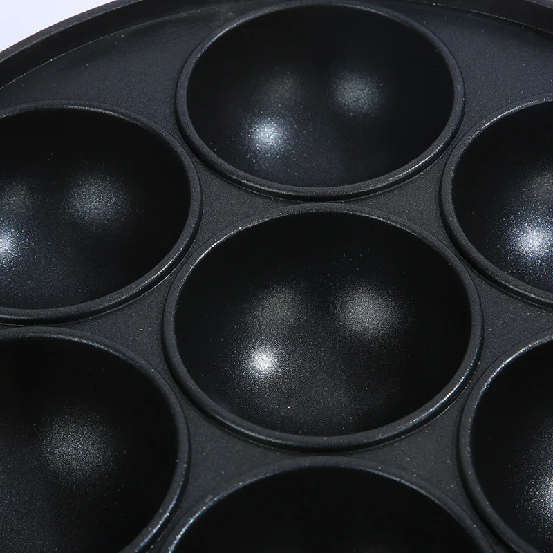 Premium Cast Iron Biscuit Pan 7 hole Egg Waffle Die cast Baking Tray  Multi-functional Cookie Cake Pan for Scones Kitchenware