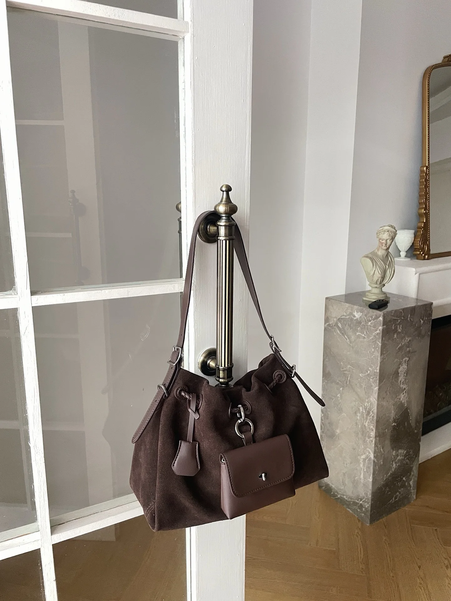 

2025 New Model Premium Leatherette Shoulder Bag - Fashionably Simple And Versatile For Daily Commuting - Cloud-Like Ruffled Bag