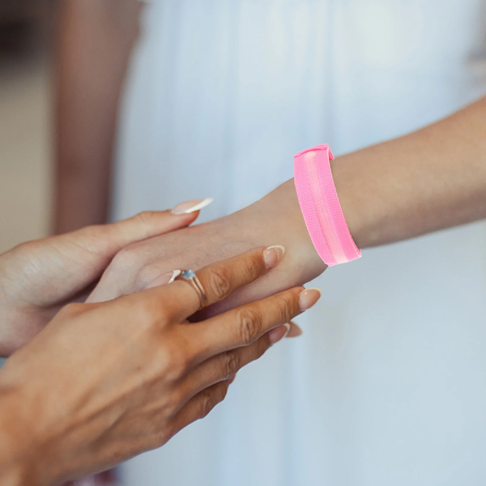 2 قطعة شارات مضيئة قابلة لإعادة الشحن، أساور معصم أنيقة متوهجة للجري الليلي، أساور ركوب الدراجات الآمنة LED #2