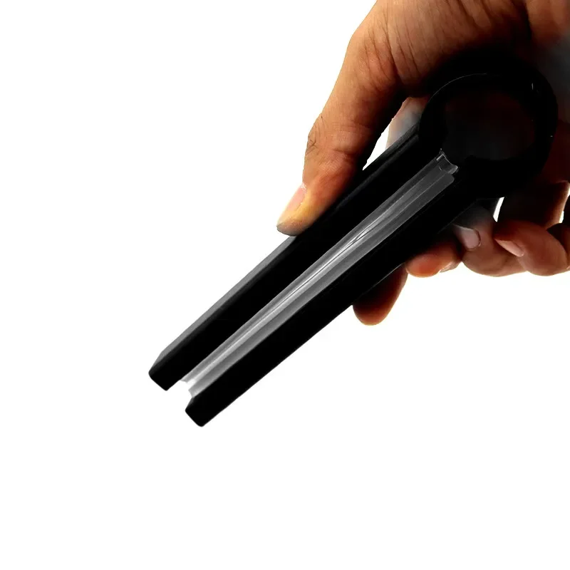1 Pcs Darkroom Film Water Squeegee Clip Non Scratch Soft Rubber Drying Wiper for 135 120 Negative Film Processing