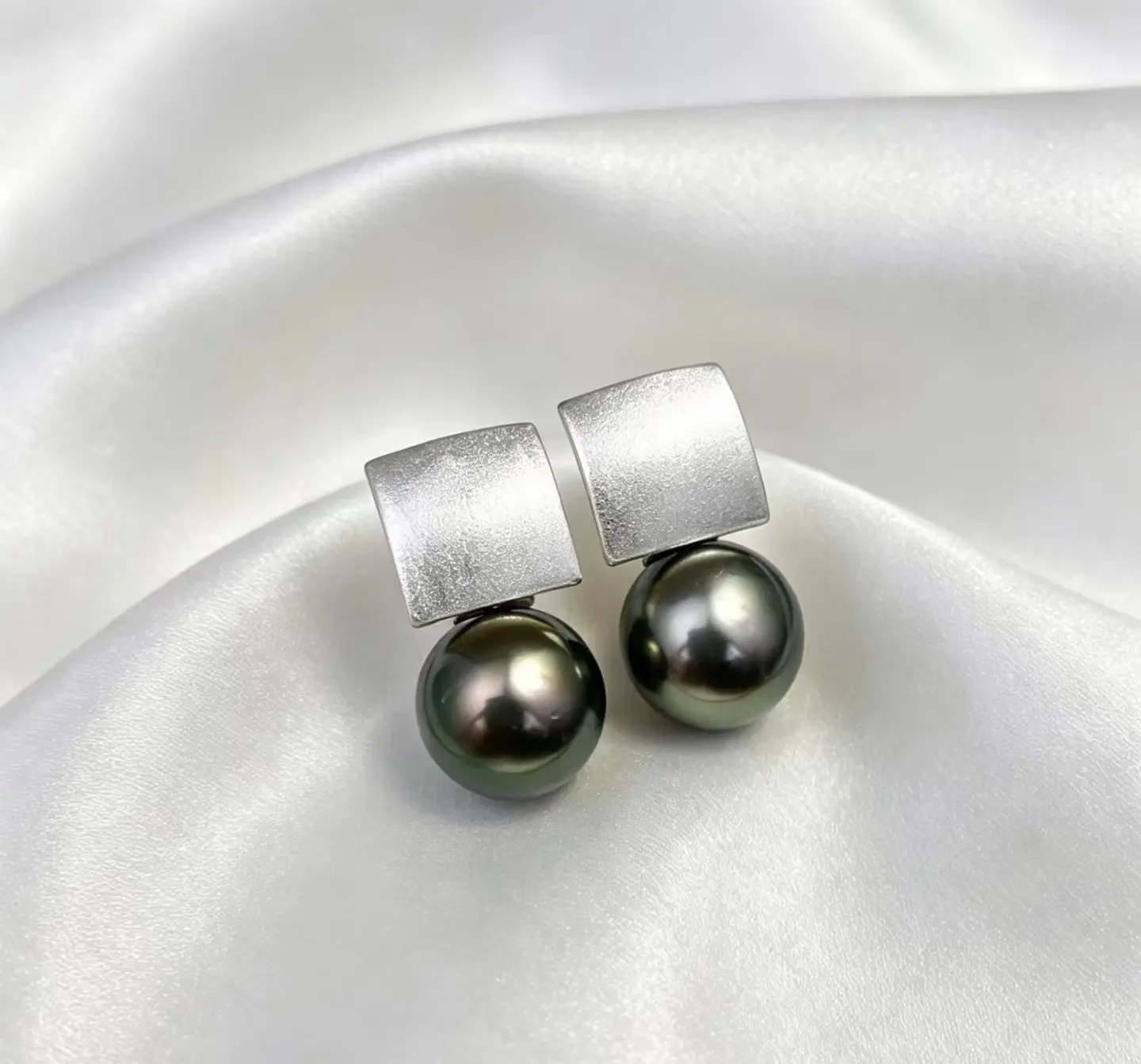 

Wholesale S925 Sterling Silver Earrings Mount Findings Settings Base Mounting Parts Accessory for 9-10mm Pearls 5 pairs/lot