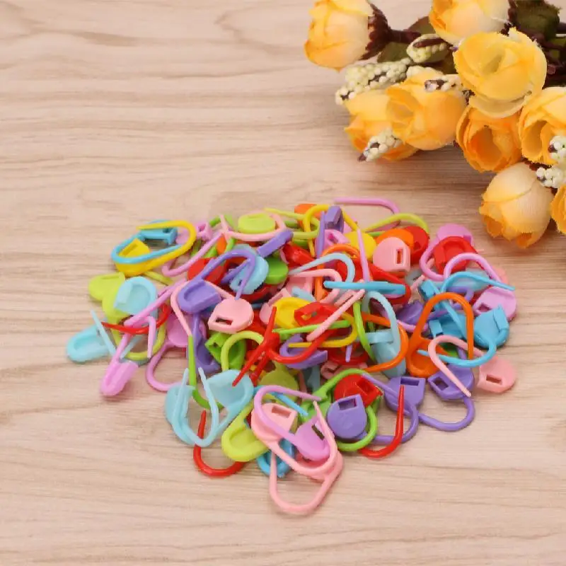 

100Pcs Colorful Knitting Stitch Markers Crochet Locking Tool Craft Ring Holder Q5WC