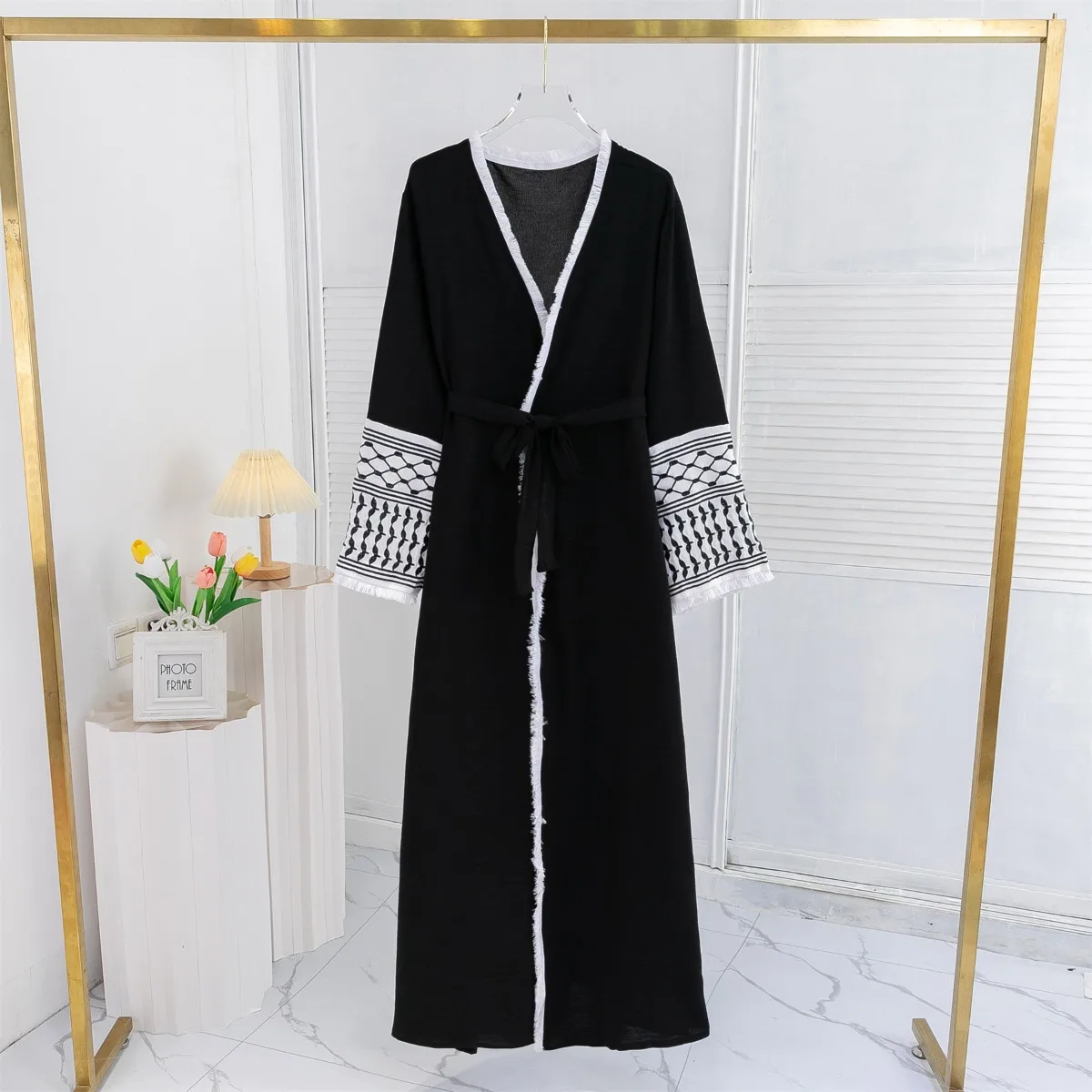 Open Front Abaya Muslim Long Sleeve Cardigan Abayas With Belt Maxi Dress Women\'s Clothing Tassel Embroidery Kaftan Women Jilbabs