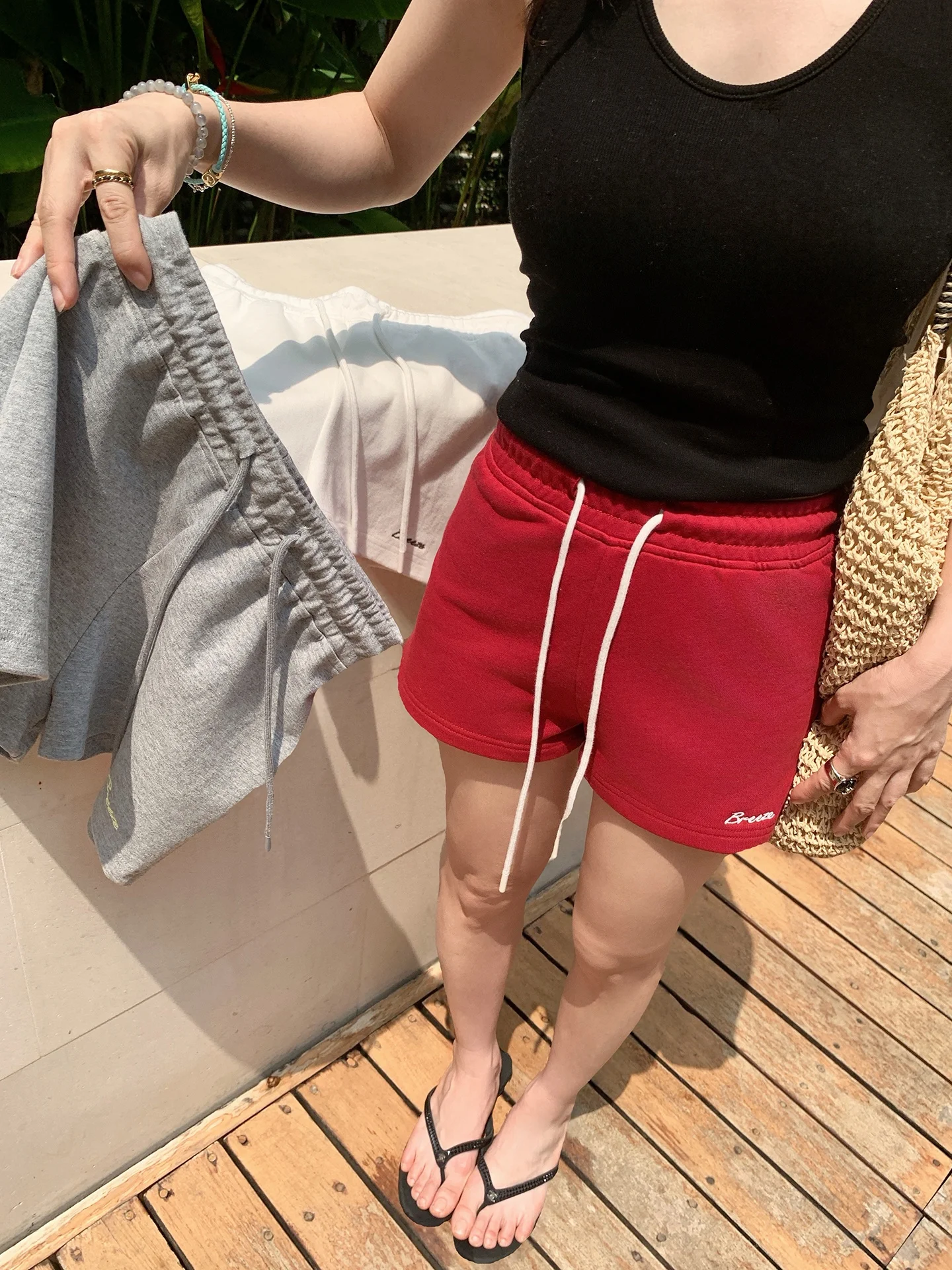 

Женские спортивные повседневные шорты EKOOL для активного отдыха, лето 2026, новые, свободные, универсальные, утягивающие, с высокой талией, длиной три четверти