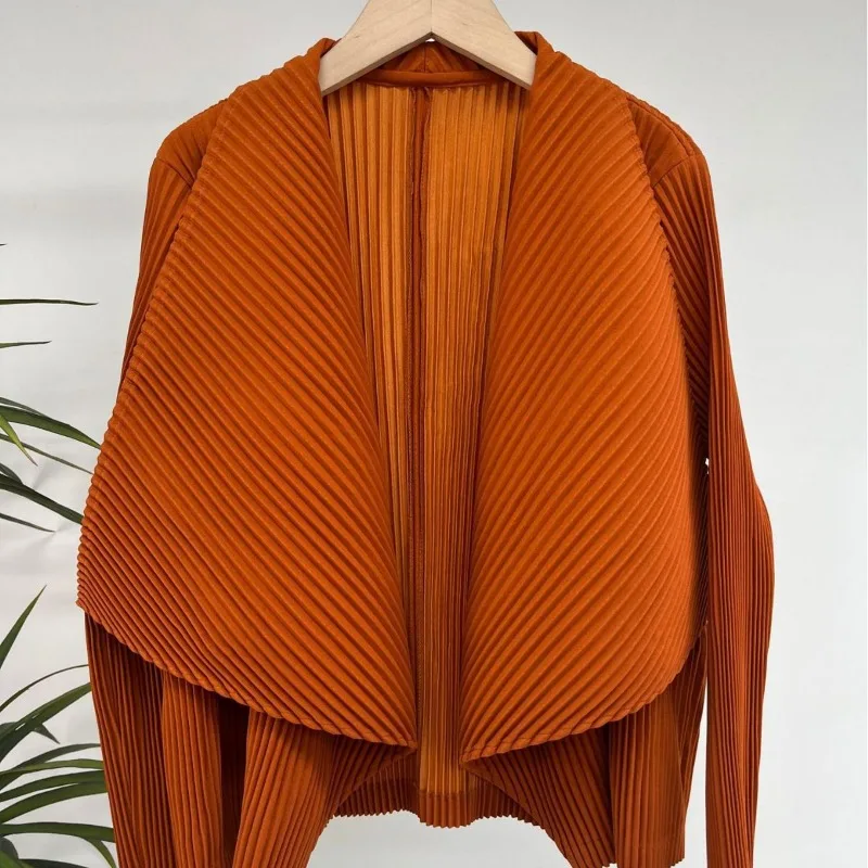 Miyake Pleated 2024 Irregular Design Short Coat Cardigan Autumn New Fashion Casual Buckle Top Coat Cropped Cardigan